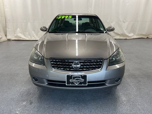 Used 2005 Nissan Altima 2.5 S FWD image 2