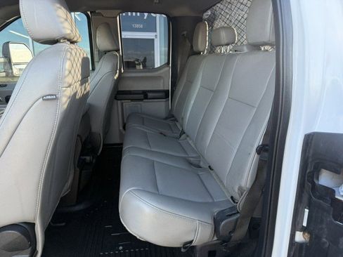 Used 2020 Ford F250 XL w/ Power Equipment Group image 10