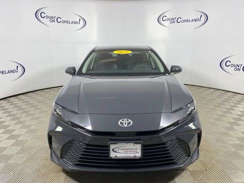 Used 2025 Toyota Camry LE FWD image 2