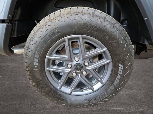 New 2024 Jeep Wrangler Sport S image 37