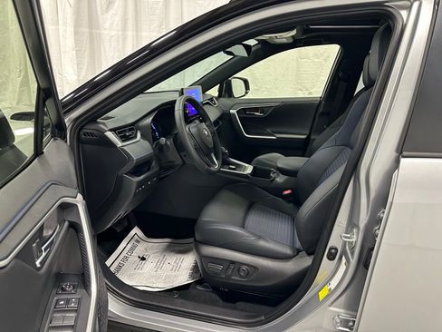 Used 2025 Toyota RAV4 XSE w/ Weather Package image 10
