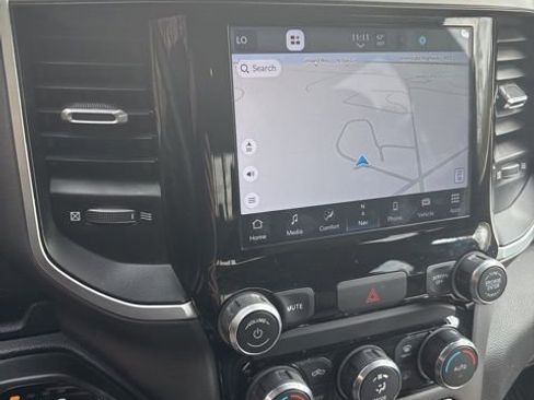 Used 2022 RAM 1500 Big Horn image 14