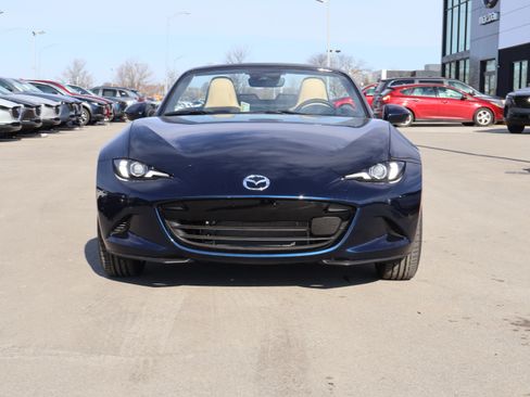 New 2025 MAZDA MX-5 Miata Grand Touring w/ Weather Package image 10