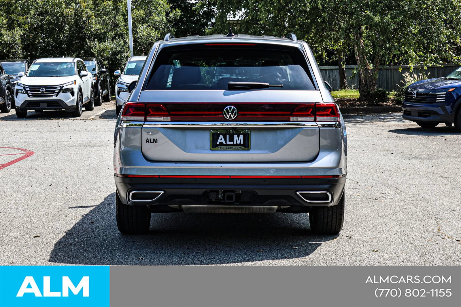Used 2025 Volkswagen Atlas SE FWD image 12