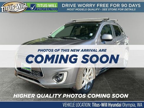Used 2015 Mitsubishi Outlander Sport SE AWD/4WD image 2