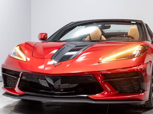 Used 2023 Chevrolet Corvette Stingray Preferred Conv w/ Z51 Performance Package RWD image 73