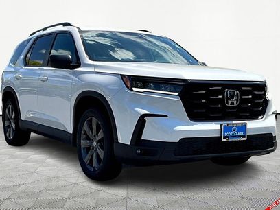 Used 2025 Honda Pilot Sport