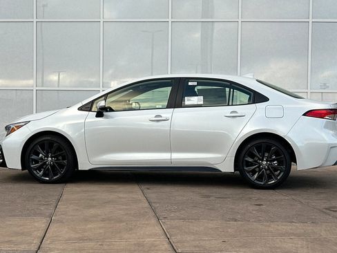 New 2026 Toyota Corolla SE image 7