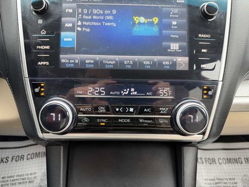 Used 2018 Subaru Outback 2.5i Premium AWD/4WD image 18