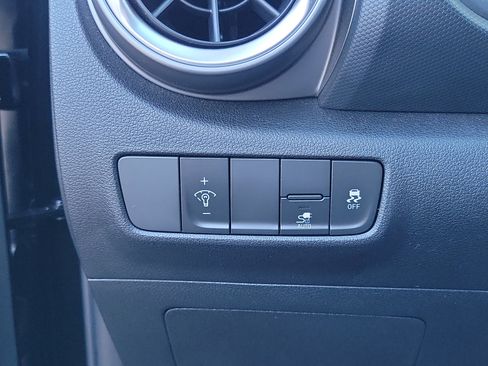 Certified 2023 Hyundai Kona SE w/ Cargo Package image 16