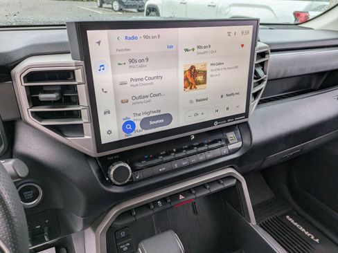 Used 2022 Toyota Tundra SR5 image 13