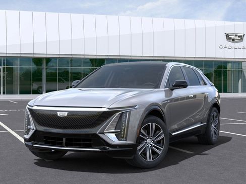 New 2025 Cadillac Lyriq Luxury image 6