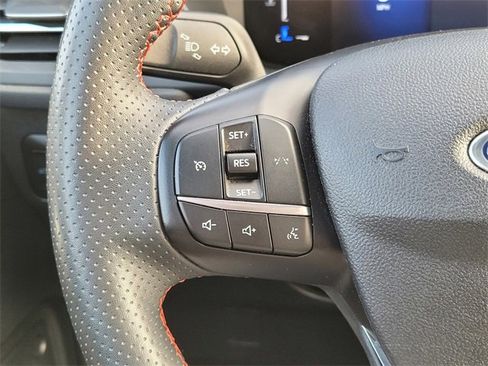 Used 2023 Ford Escape ST-Line image 28