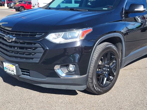 Used 2019 Chevrolet Traverse LT w/ LPO, Blackout Package image 8