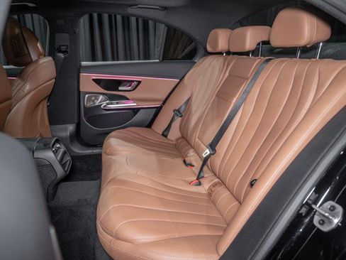Used 2026 Mercedes-Benz E 350 Sedan image 12