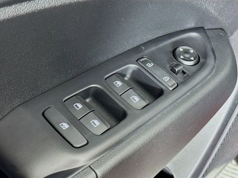 New 2026 Hyundai Venue SE image 27