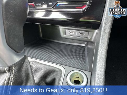 Used 2025 Volkswagen Jetta Sport FWD image 44