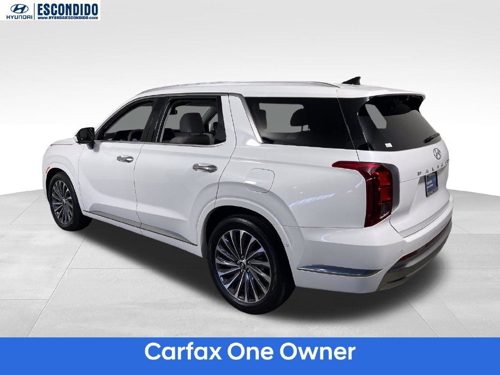 Certified 2024 Hyundai Palisade Calligraphy FWD image 4