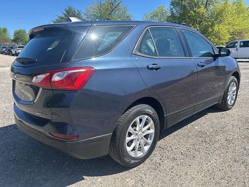 Used 2019 Chevrolet Equinox LS w/ LPO, Floor Liner Package AWD/4WD image 4