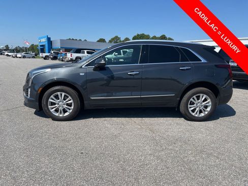 Used 2021 Cadillac XT5 Luxury FWD image 2