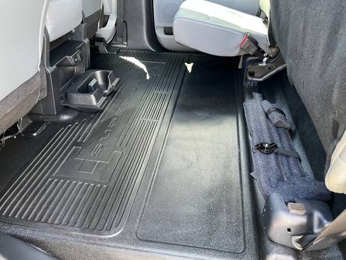 Used 2025 Ford F550 4x4 Crew Cab Super Duty image 20