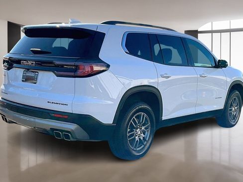 Used 2025 GMC Acadia Elevation image 6