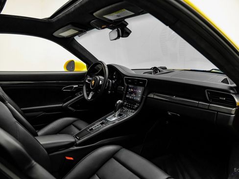 Used 2018 Porsche 911 Turbo S image 50