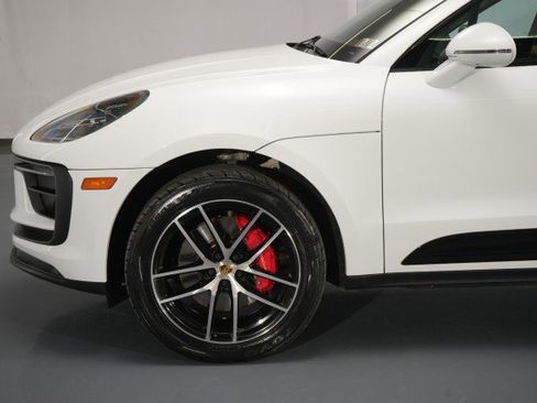 Used 2022 Porsche Macan S image 4