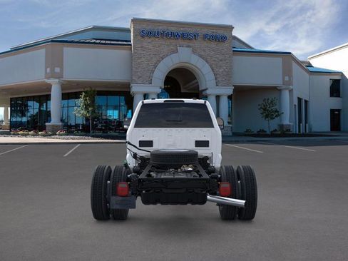 New 2026 Ford F550 XL image 5