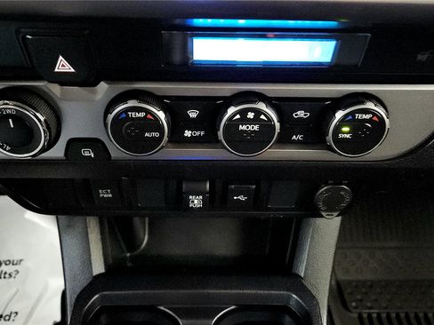 Used 2021 Toyota Tacoma SR5 image 30