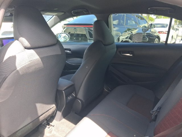 Used 2026 Toyota Corolla SE FWD image 5