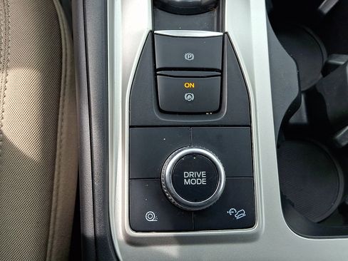 Used 2023 Ford Explorer XLT w/ Class IV Trailer Tow Package image 24