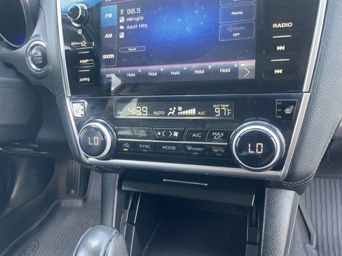 Used 2019 Subaru Outback 2.5i Limited AWD/4WD image 28