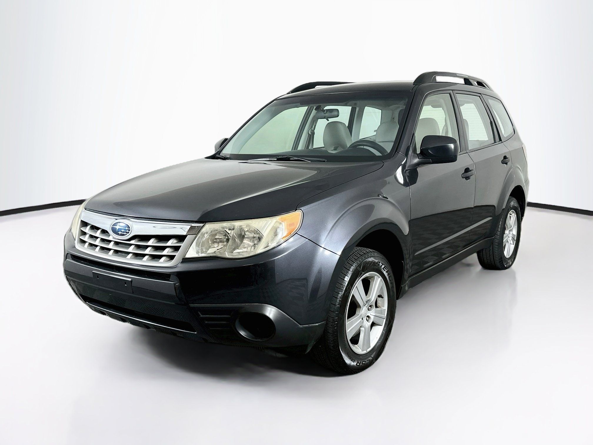 Used 2013 Subaru Forester 2.5X w/ Alloy Wheel Pkg AWD/4WD image 3