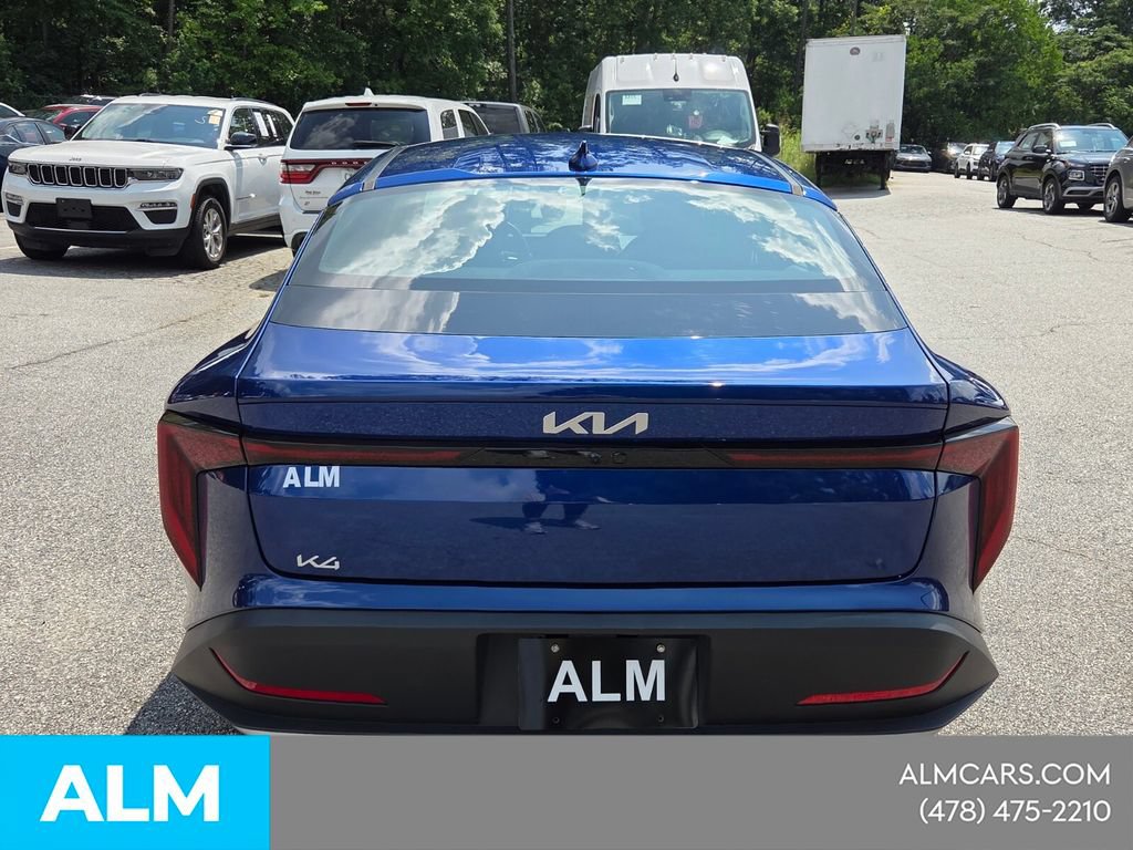 Used 2025 Kia K4 FWD image 12