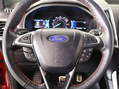 Used 2024 Ford Edge ST-Line AWD/4WD image 3