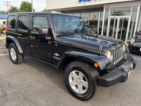 Used 2014 Jeep Wrangler Unlimited Sport AWD/4WD image 4