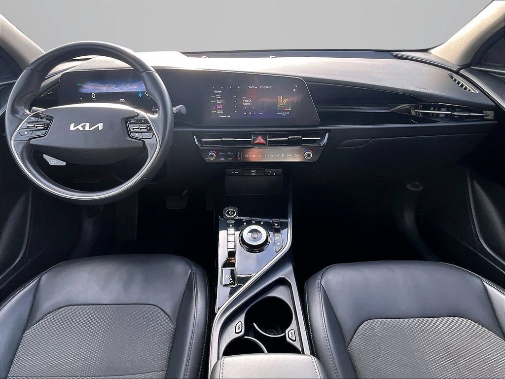 Used 2023 Kia Niro Wind FWD image 17