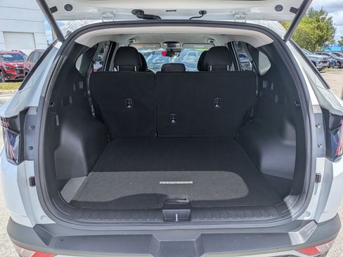 Used 2023 Hyundai Tucson SEL FWD image 13