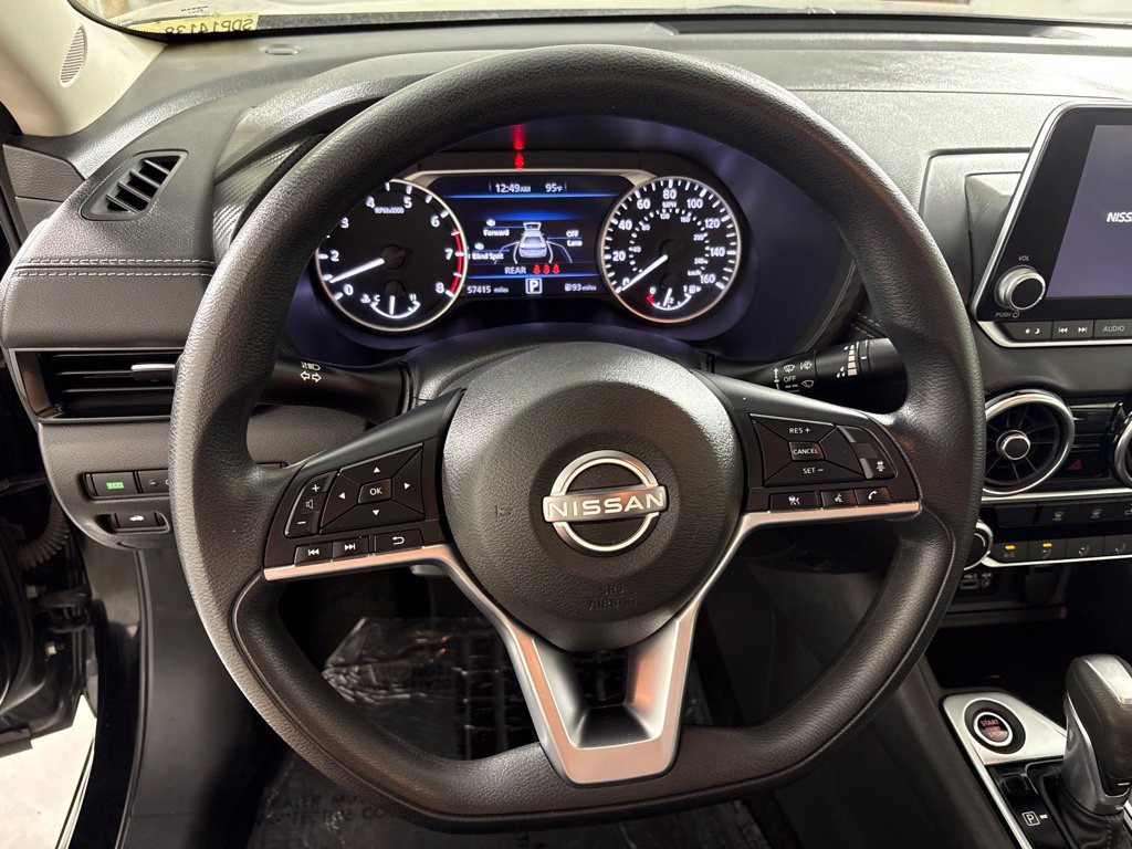 Used 2024 Nissan Sentra SV FWD image 31