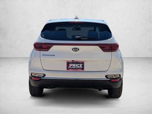 Used 2021 Kia Sportage LX image 7