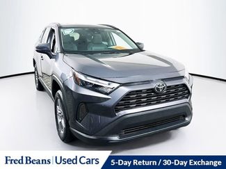 Used 2025 Toyota RAV4 XLE video 1