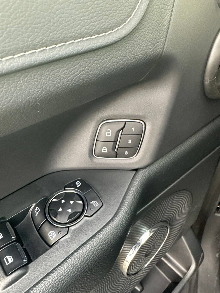 Used 2024 Ford Expedition Max XLT AWD/4WD image 16