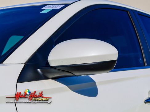 Used 2021 Nissan Altima 2.5 SV image 3