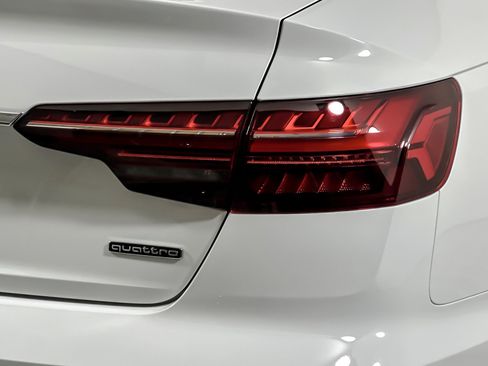 Used 2022 Audi A4 2.0T Premium w/ Convenience Package image 24