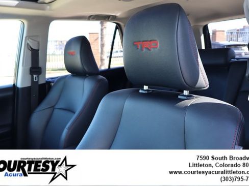 Used 2019 Toyota 4Runner TRD Off-Road Premium AWD/4WD image 22
