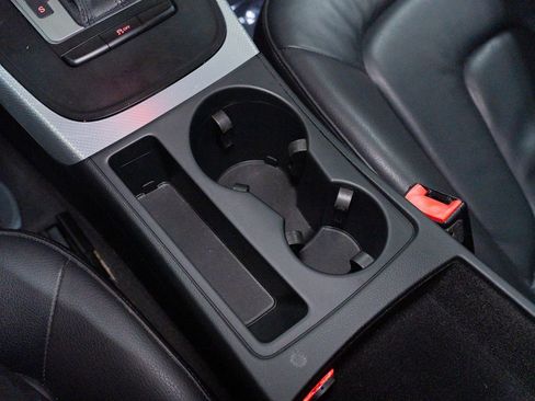 Used 2011 Audi A4 2.0T Premium Plus image 39