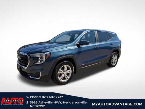 Used 2024 GMC Terrain SLE FWD image 7