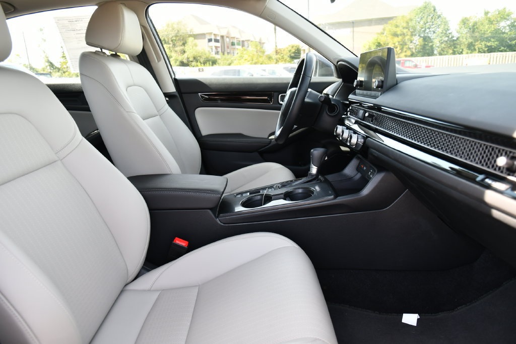Used 2024 Honda Civic EX-L image 28