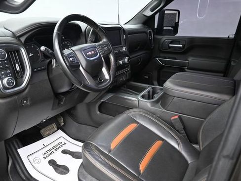 Used 2023 GMC Sierra 2500 AT4 w/ AT4 Preferred Package AWD/4WD image 10